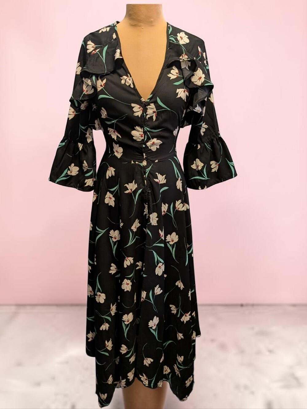 Retro 30s Style Whimsigoth Ruffled Floral Dress With Cut- Out Back Detail Small